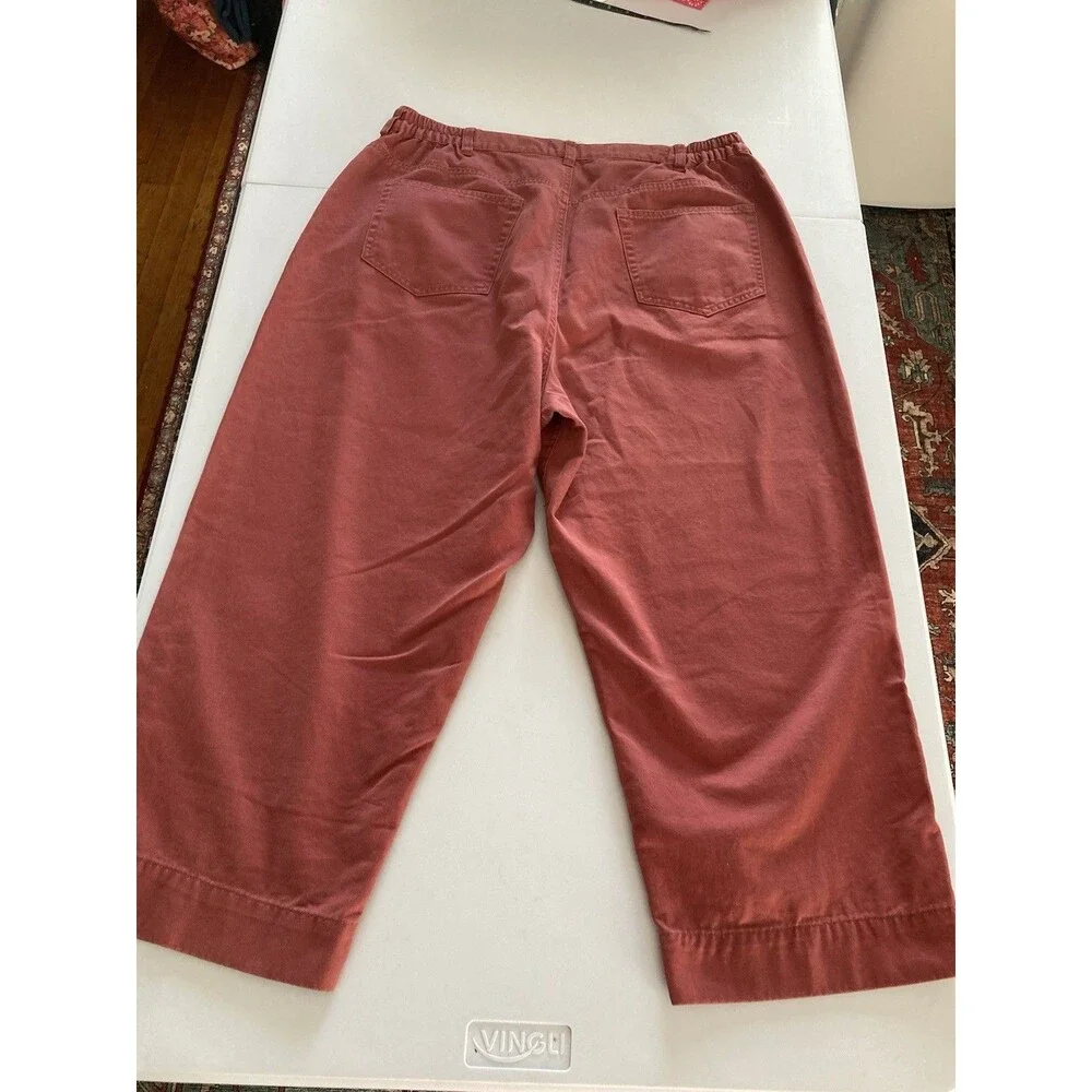 Eddie Bauer Capris 18W High Rise Rose Cotton Excellent Condition Elastic Waist